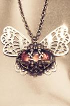 Oasap Artificial Gemstone Engraved Butterfly Necklace