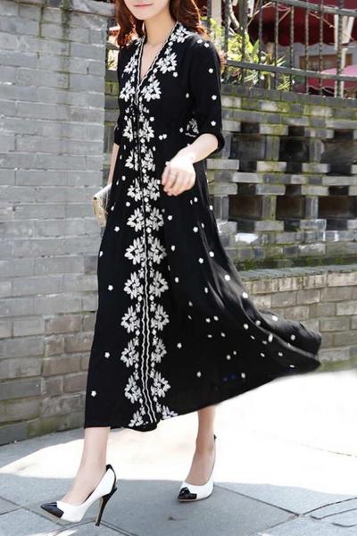 Oasap Women's V Neck 3/4 Sleeve Floral Embroidery Maxi Dress