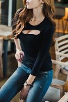 Oasap Black Cut-out Front Scoop Neckline Knit Tee