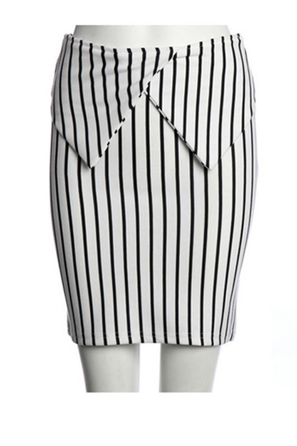 Oasap Hip Hugging Mini Skirt With Vertical Stripes