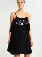 Oasap Spaghetti Strap Off Shoulder Short Sleeve Ruffle Floral Embroidery Dress