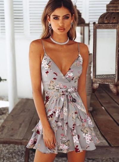 Oasap Fashion Floral Printed Spaghetti Strap Sleeveless Backless V Neck Dress