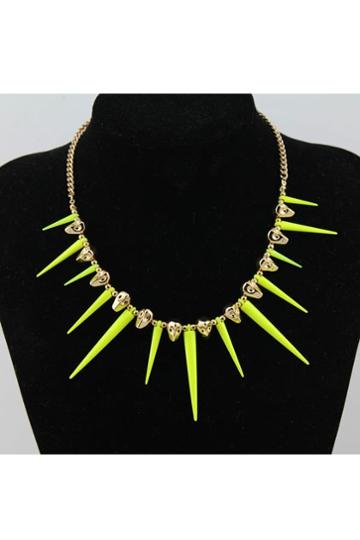 Oasap Punk Style Spike Necklace With Skull Embellishment