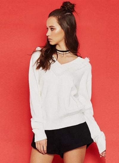 Oasap V Neck Long Sleeve Pullover Sweater With Tassel