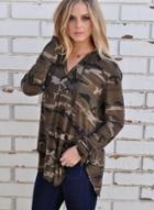 Oasap V Neck Long Sleeve Camo Hooded Tee