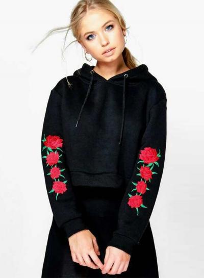 Oasap Rose Embroidered Long Sleeve Cropped Hoodie