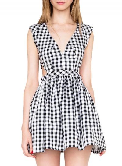 Oasap Women's V Neck Cut Out Waist A Line Short Plaid Dress