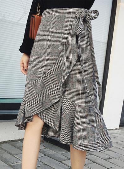 Oasap High Waist Plaid Irregular Ruffle Midi Skirt