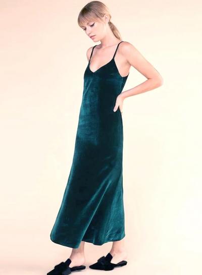 Oasap V Neck Spaghetti Strap Solid Velvet Slim Maxi Dress