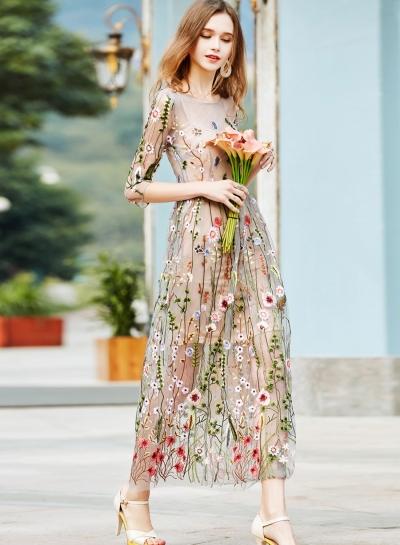Oasap Round Neck 3/4 Sleeve Floral Embroidery Vintage Maxi Dress