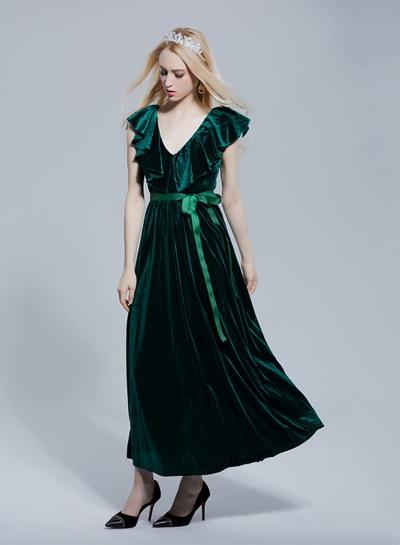 Oasap V Neck Ruffle Sleeveless Maxi Evening Velvet Dress