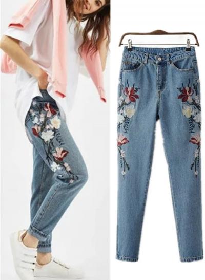 Oasap Floral Embroidery Ripped Denim Pants
