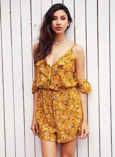 Oasap Floral V Neck Off Shoulder Short Sleeve Loose Fit Romper
