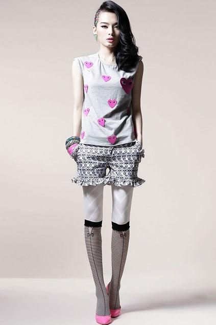 Oasap Skull Print Fungus Edged Hot Shorts