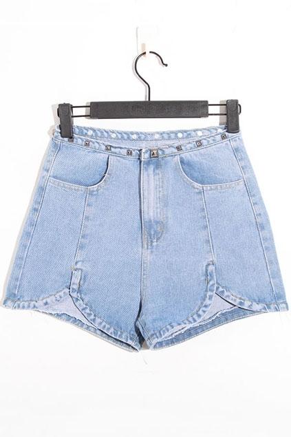 Oasap Stud Embellished Washed Hot Shorts