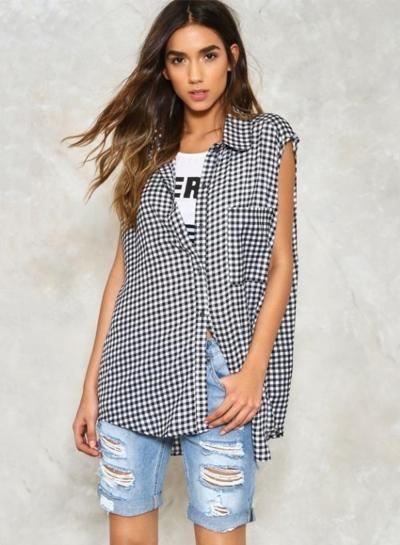 Oasap Sleeveless Loose Fit Plaid Button Down Shirt