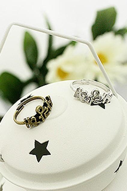 Oasap Korean Letter Engraved Ring