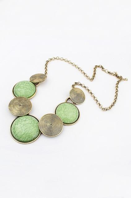 Oasap Round Shaped Gemstone Embellished Necklace