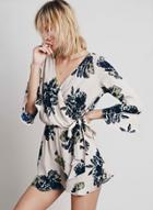 Oasap 3/4 Sleeve Ruffled Trim Tie Waist Printed Romper