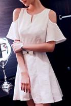 Oasap White Cutout Shoulder A-line Skater Dress