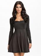Oasap Women's Seam Cut Out Back Empire Dress