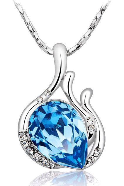 Oasap Eye Of Angle Swarovski Crystal Necklace