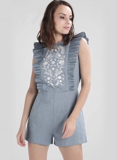 Oasap Sleeveless Ruffle Floral Embroidery Romper