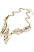 Oasap Vintage Alloy Hollow Out Leaf Shape Necklace