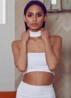 Oasap Solid Sleeveless Choker Crop Top