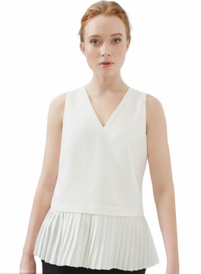 Oasap Simple V Neck Ruffle Hem Tank