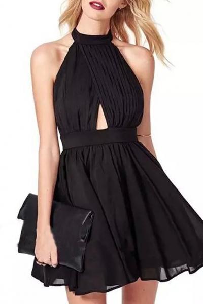 Oasap Flattering Solid Halter Backless Mini Dress