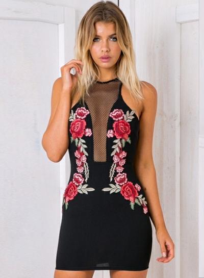 Oasap Round Neck Sleeveless Embroidery Mini Dresses