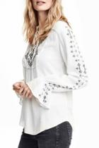Oasap Fashion Embroidered Lace Up Blouse