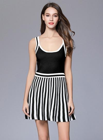 Oasap Striped Spaghetti Strap Sleeveless Knitted Dress