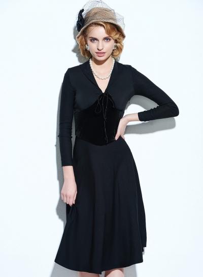 Oasap Vintgae V Neck Long Sleeve Corset Velvet Panel Dress