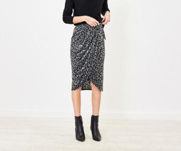 Oasis Animal Velvet Wrap Skirt