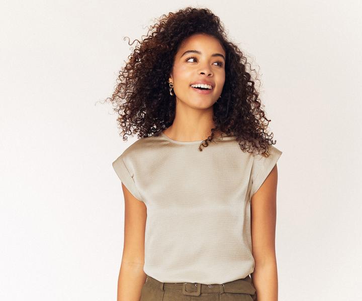 Oasis Waffle Satin Tee