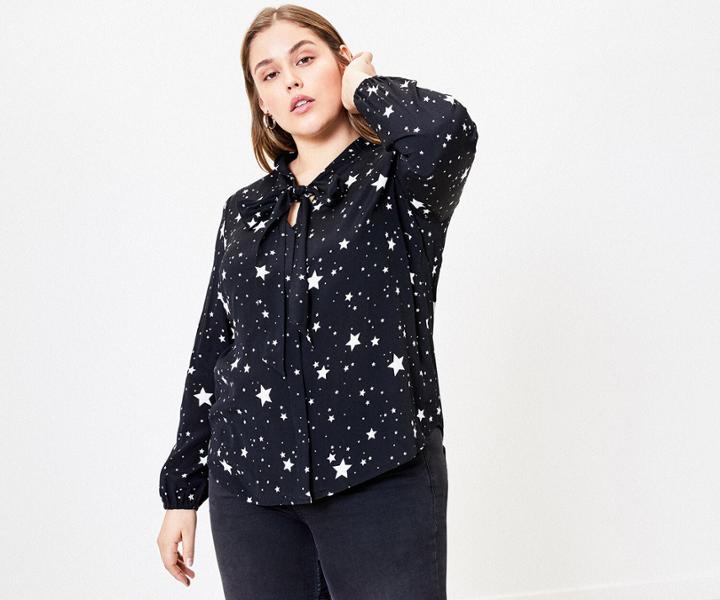 Oasis Curve Star Bow Shirt
