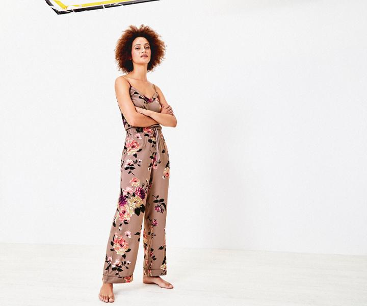 Oasis Winter Rose Trousers