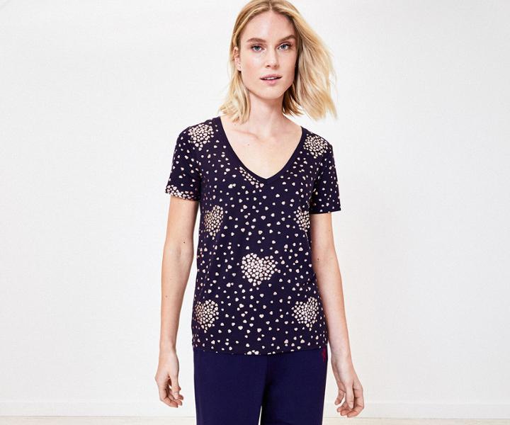 Oasis Foil Heart Scoop Tee