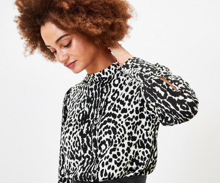 Oasis Agate Animal Top