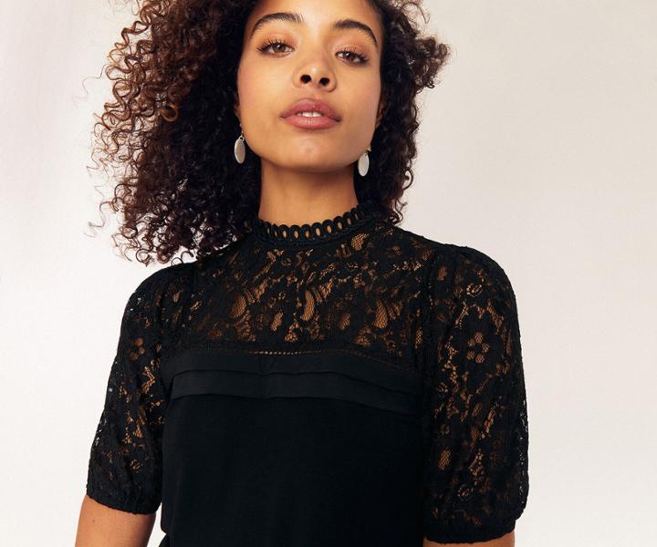 Oasis Lace Insert Pintuck Top