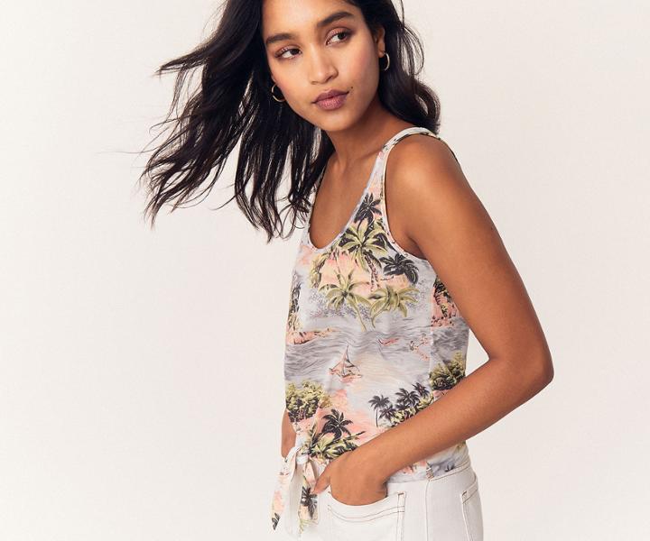 Oasis Palm Print Tie Front Vest