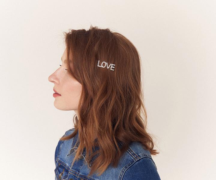 Oasis Diamante Love Hair Pin