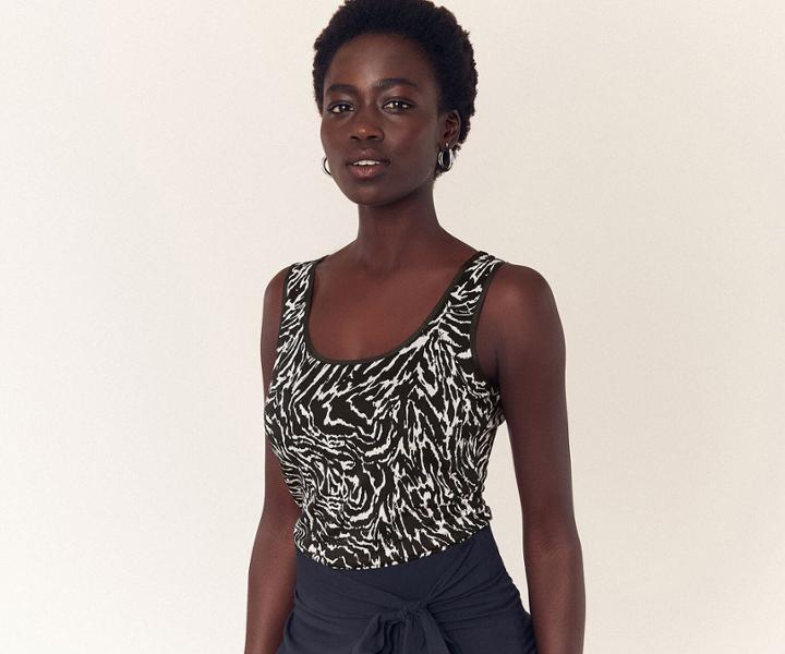 Oasis Saskia Tiger Vest