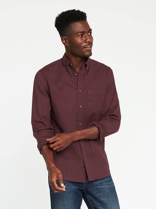 Old Navy Slim Fit Built In Flex Oxford Shirt For Men - Rotwein