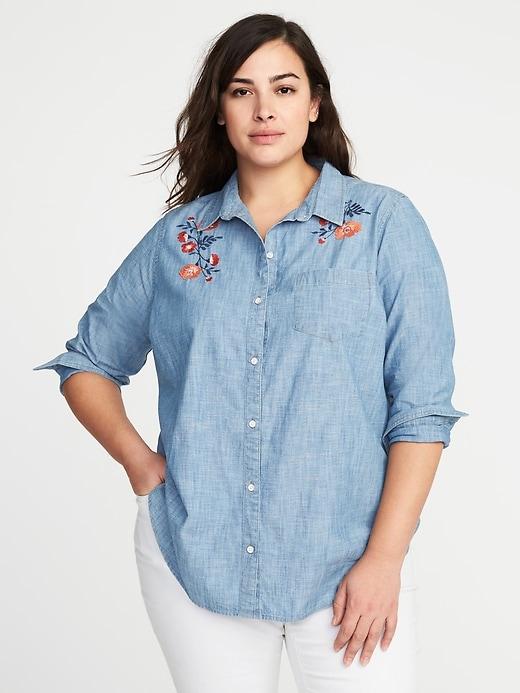 Old Navy Womens No-peek Plus-size Embroidered Chambray Shirt Medium Wash Size 4x