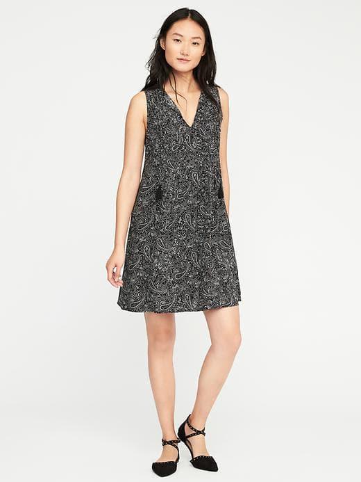 Old Navy Sleeveless Pintuck Swing Dress For Women - Black Paisley