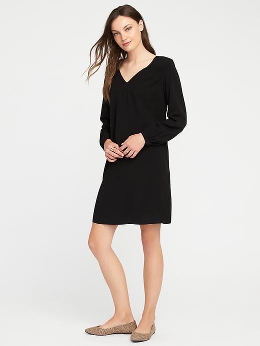 Old Navy Smocked Yoke V Neck Shift Dress For Women - Blackjack