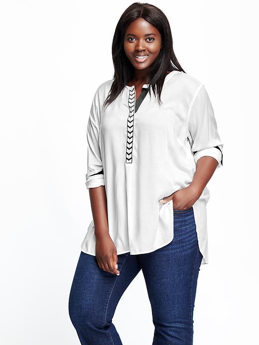 Old Navy Womens Plus Embroidered Placket Tunic Size 1x Plus - Whipped Cream